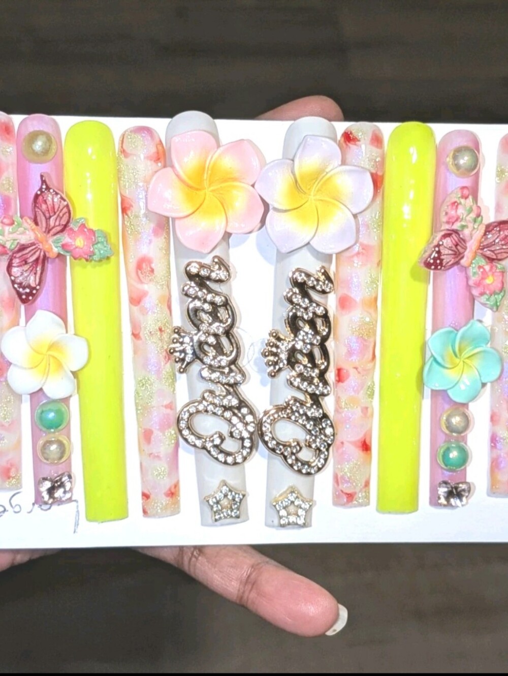Handmade 6XL Tropical Floral Rhinestone Press-On Nail Set - Yellow, Pink, White